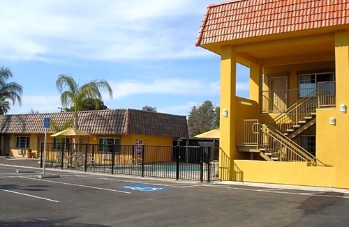Clovis Hotel | Rodeo Lodge