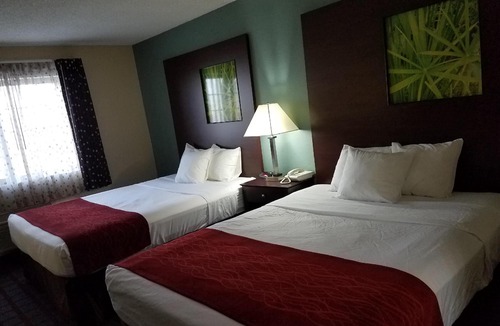 Kearney Hotel | SureStay Plus Hotel by Best Western Kearney Liberty North