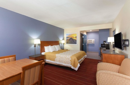 El Cajon Hotel | Days Inn by Wyndham San Diego-East/El Cajon