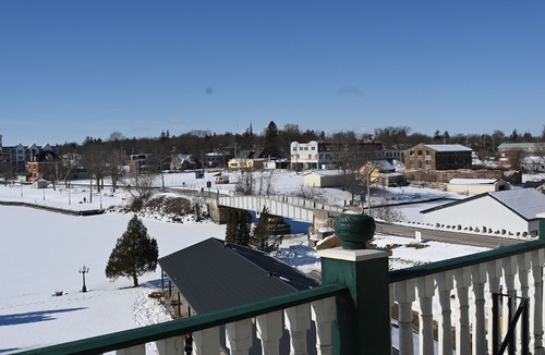 Gananoque Hotel | The Gananoque Inn & Spa