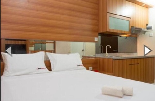 Pondokcina Hotel | Apartemen Taman Melati Margonda by Winroom