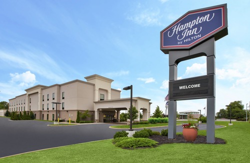 Brockport Hotel | Hampton Inn Brockport