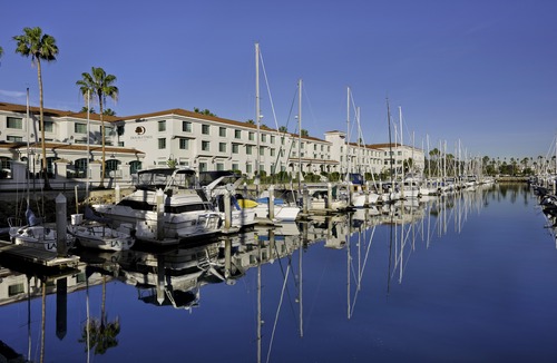 Fort MacArthur Hotel | DoubleTree by Hilton San Pedro