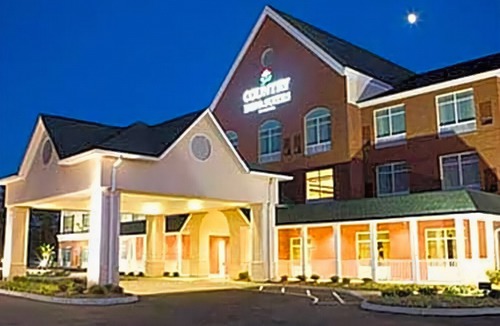 Coliseum Central Hotel | Country Inn & Suites by Radisson, Hampton, VA