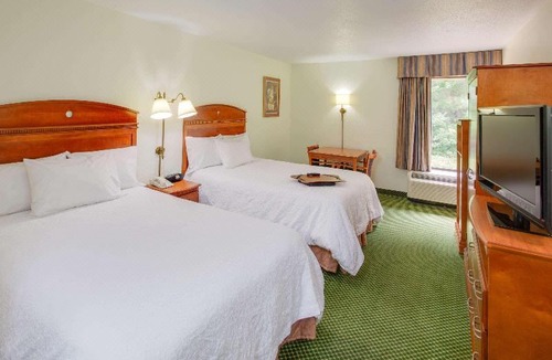 Bermuda Hotel | Hampton Inn Chester