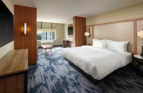 Buechel Hotel | Fairfield Inn & Suites by Marriott Louisville Northeast
