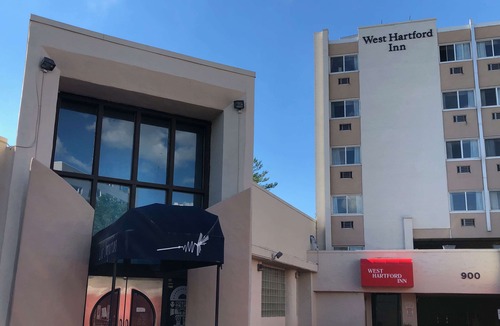 West Hartford Hotel | West Hartford Inn