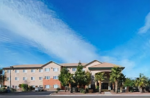 Sierra Vista Hotel | Comfort Inn & Suites Sierra Vista Near Ft Huachuca