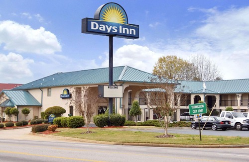 Thomaston Hotel | Days Inn by Wyndham Thomaston