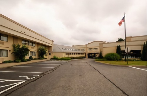 New London Hotel | Clarion Inn New London/ Mystic