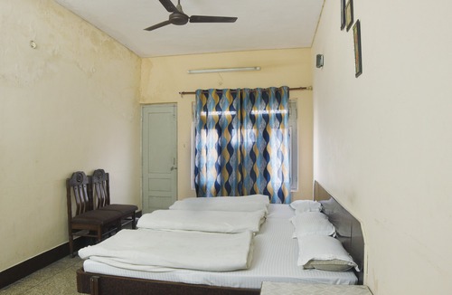 Haridwar Hotel | Hotel Golden
