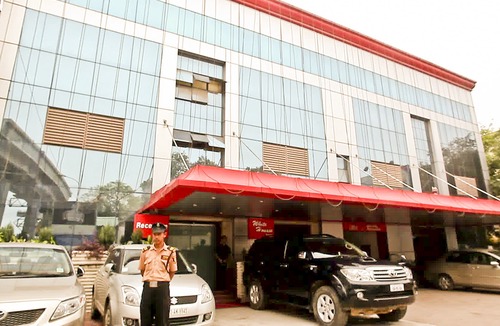 Vadapalani Hotel | Bhimaas Temple Tree