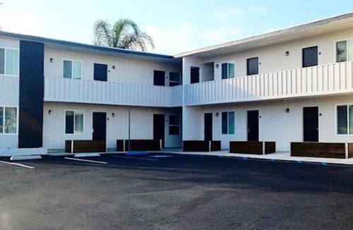 Roseville - Fleet Ridge Hotel | Hotel Aqua Mar