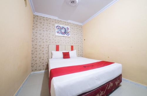 Limboto Hotel | RedDoorz Syariah Near Rsud Ainun Habibie Gorontalo