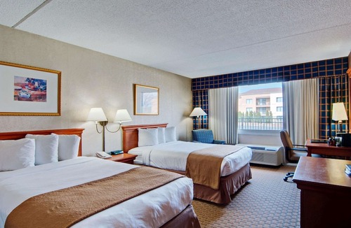 Sprague Hotel | Quality Inn Beckley