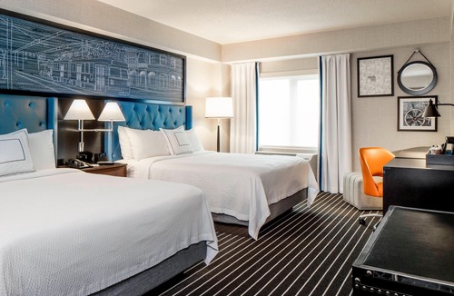 Coolidge Corner South Side Hotel | Courtyard by Marriott Boston Brookline
