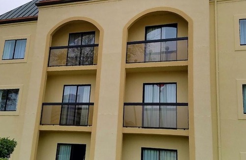 Las Colinas Hotel | Holiday Inn Irving Las Colinas, an Ihg Hotel