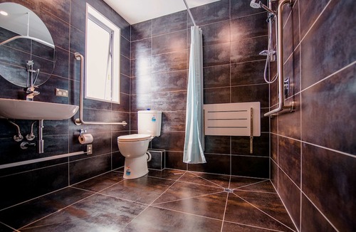 Upper Riccarton Hotel | Best Western Alpine Hotel