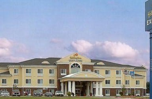 Dawn Hotel | Holiday Inn Express Hereford, an Ihg Hotel