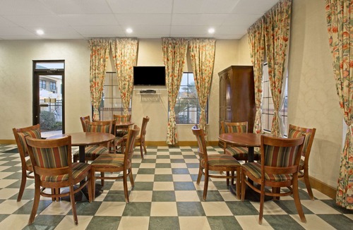 Hammond Hotel | Days Inn by Wyndham Hammond