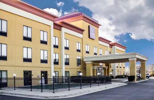 Clayton Hotel | Comfort Suites Clayton - Garner