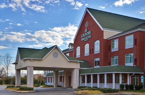 Coliseum Central Hotel | Country Inn & Suites by Radisson, Hampton, VA