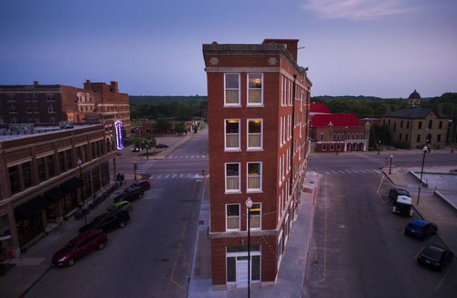 Pawhuska Hotel | Frontier Hotel Pawhuska