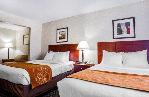 Independence Hotel | Comfort Suites - Independence