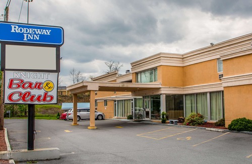 Bedford Hotel | Rodeway Inn Bedford