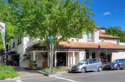 Downtown Hotel | Best Western Plus Palm Court Hotel