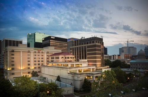Downtown Hotel | Courtyard by Marriott Norfolk Downtown