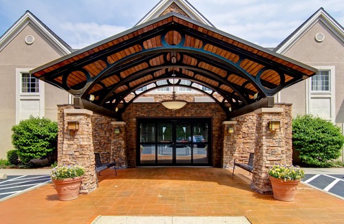 Stratford Hotel | Homewood Suites by Hilton Stratford