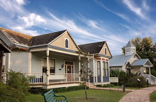 Opelousas Hotel | Days Inn & Suites by Wyndham Opelousas
