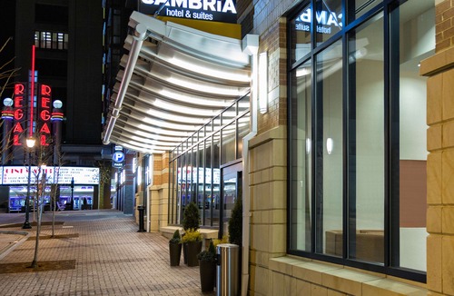 Rockville Hotel | Cambria Hotel Rockville