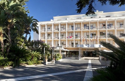 Seiano Hotel | Grand Hotel Moon Valley