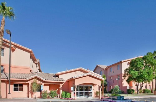 Tempe Hotel | TownePlace Suites Tempe at Arizona Mills Mall