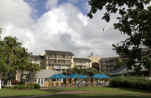 St. Lawrence Gap Hotel | Divi Southwinds Beach Resort