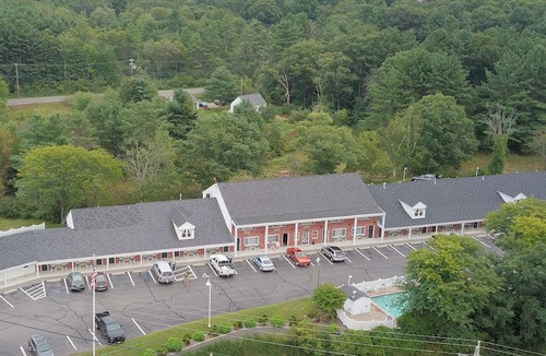 Kittery Hotel | Coachman Inn