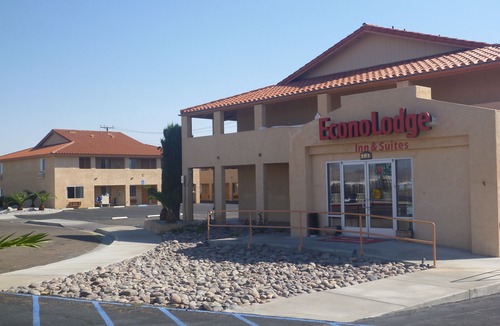 Ridgecrest Hotel | Econo Lodge Inn & Suites Near China Lake Naval Station