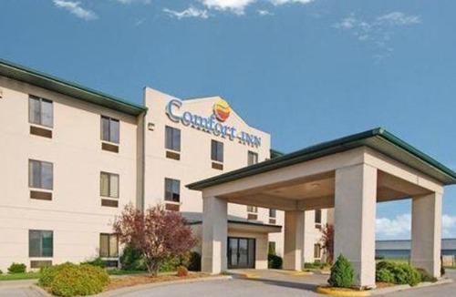 Litchfield Hotel | Quality Inn Litchfield Route 66