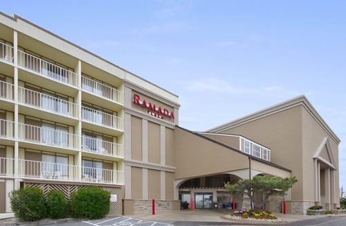 Kill Devil Hills Hotel | Ramada Plaza by Wyndham Nags Head Oceanfront