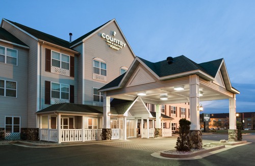 Stevens Point Hotel | Country Inn & Suites by Radisson, Stevens Point, WI