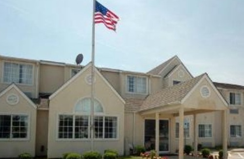 Lewisville Hotel | Econo Lodge Inn & Suites Lewisville I-35