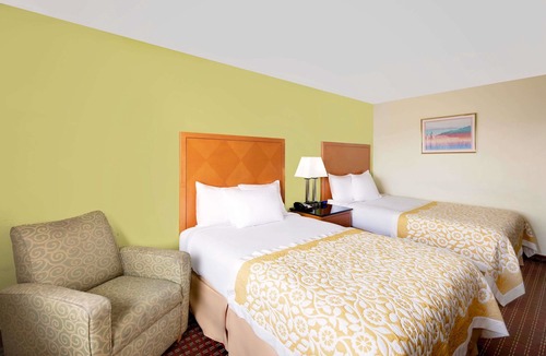 Fort Dodge Hotel | Days Inn by Wyndham Fort Dodge