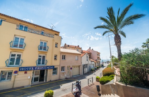 Saint-Raphael Hotel | Hotel Provencal