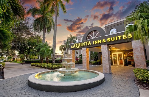 Coral Springs Hotel | La Quinta by Wyndham Coral Springs South