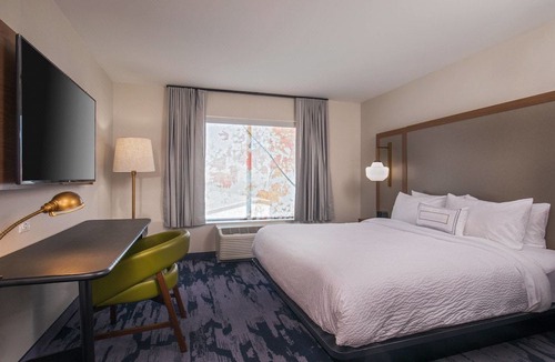 Walpole Hotel | Fairfield Inn & Suites by Marriott Boston Walpole