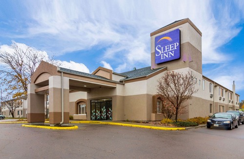Sioux Falls Hotel | Sleep Inn Airport Sioux Falls
