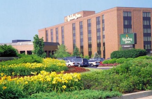 Mount Saint Joseph Hotel | Holiday Inn Cincinnati Airport, an Ihg Hotel