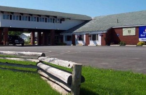 Sherman Station Hotel | Baxter Park Inn